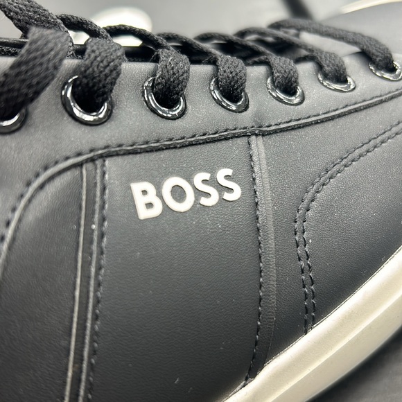 Price is FIRM 100% Authentic Hugo Boss Mens Sneaker / Shoe - New with Box Aiden - Picture 6 of 6
